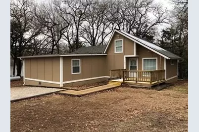 105 Lazy Ike Lane, Pottsboro, TX 75076 - Photo 1