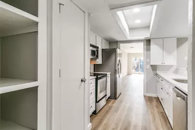 2112 Mistymeadow Court, Carrollton, TX 75006 - Photo 12