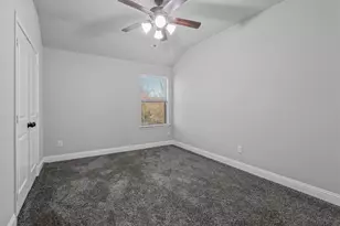 708 Amber Dr, Greenville, TX 75402 - Photo 10