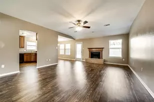 403 W Apple Tree Ln, Fate, TX 75087 - Photo 2