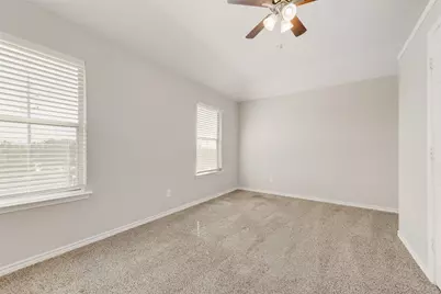 9406 Chimneywood Drive, Rowlett, TX 75089 - Photo 16