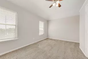 9406 Chimneywood Dr, Rowlett, TX 75089 - Photo 16