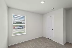 2431 S Montgomery St, Sherman, TX 75090 - Photo 12