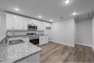 522 E 5th Street #1, Bonham, TX 75418 - Photo 4