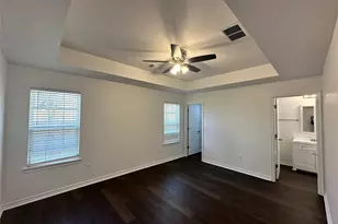 1989 W Bond St, Denison, TX 75020 - Photo 10