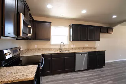 3402 Marshall Street, Greenville, TX 75401 - Photo 6