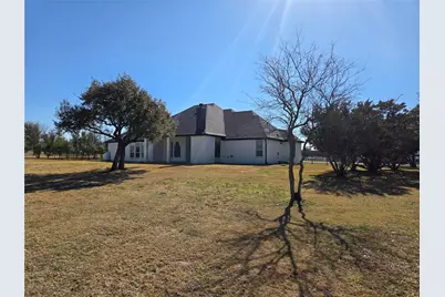 1065 Timber Hills Drive, Weatherford, TX 76087 - Photo 4
