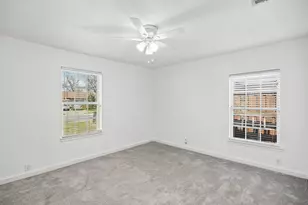 3708 Davila Dr, Dallas, TX 75220 - Photo 12