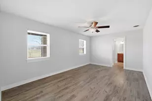 6996 Ganzer Rd E, Denton, TX 76207 - Photo 16