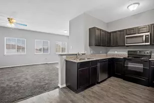 609 Meadow View Ct, Denton, TX 76207 - Photo 2