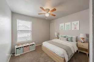 5446 Prairie Ln, Grand Prairie, TX 75052 - Photo 6