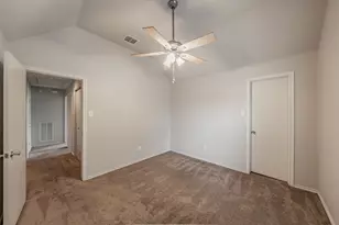 5446 Prairie Ln, Grand Prairie, TX 75052 - Photo 28