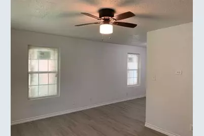 1916 Liberty Street, Bonham, TX 75418 - Photo 6