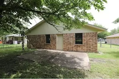811 Clyde Street, White Settlement, TX 76108 - Photo 16