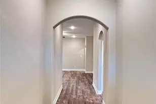 606 Moseley Ln, Greenville, TX 75402 - Photo 2