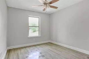 1100 W Day St, Denison, TX 75020 - Photo 14