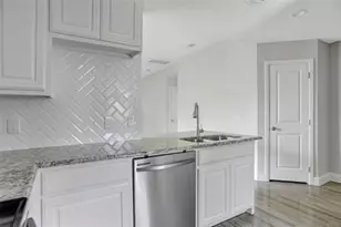 1100 W Day St, Denison, TX 75020 - Photo 6