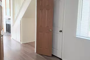 2312 Balsam Dr, Arlington, TX 76006 - Photo 6