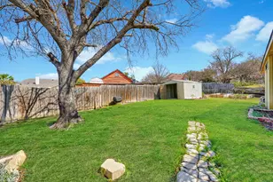 1716 Surrey Ct, Garland, TX 75043 - Photo 38