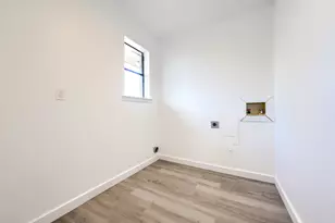 1716 Surrey Ct, Garland, TX 75043 - Photo 34