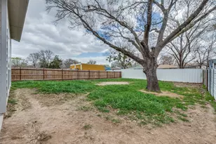 2340 Denmark St, Dallas, TX 75253 - Photo 24