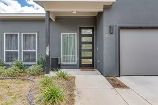 2340 Denmark St, Dallas, TX 75253 - Photo 2