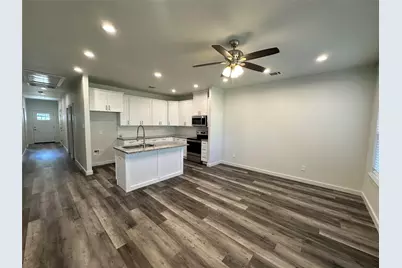 1005 Dubois Street, Denison, TX 75020 - Photo 2