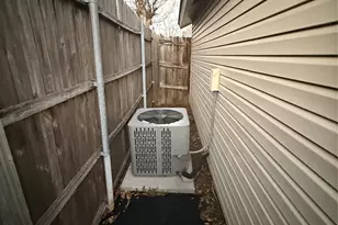 401 San Maria Dr, Garland, TX 75043 - Photo 8