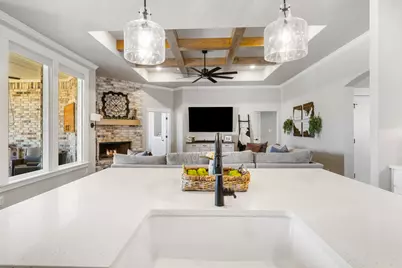 123 S Silver Saddle Trail, Weatherford, TX 76087 - Photo 10