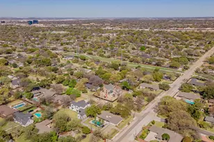 3796 Vinecrest Dr, Dallas, TX 75229 - Photo 36