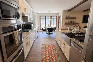 3796 Vinecrest Dr, Dallas, TX 75229 - Photo 10