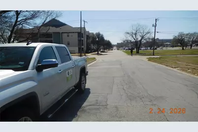 655 Crawford Street, Fort Worth, TX 76104 - Photo 4