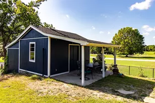 818 E Heath St, Rockwall, TX 75087 - Photo 2