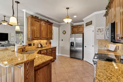 121 Heritage Place, Glen Rose, TX 76043 - Photo 10