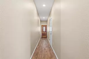 3607 Portland St, Irving, TX 75062 - Photo 2