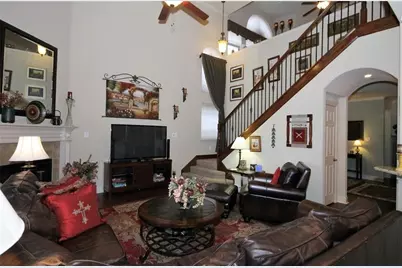 200 Milan Street #705, Lewisville, TX 75067 - Photo 4