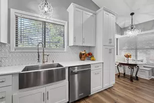 2801 N 42nd St, Waco, TX 76710 - Photo 8