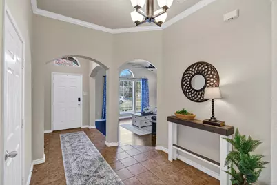 613 Creek Point Drive, Saginaw, TX 76179 - Photo 6