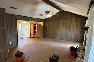 1716 Creek Ridge Ct, Irving, TX 75060 - Photo 2