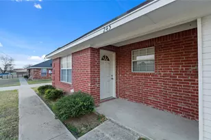 245 Oak Ct, Rhome, TX 76078 - Photo 2