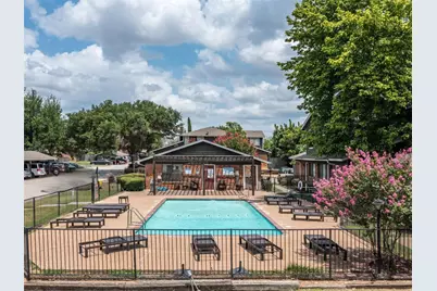 1122 Millview Drive #2001, Arlington, TX 76012 - Photo 8