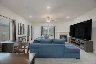 305 Village Dr, Red Oak, TX 75154 - Photo 6