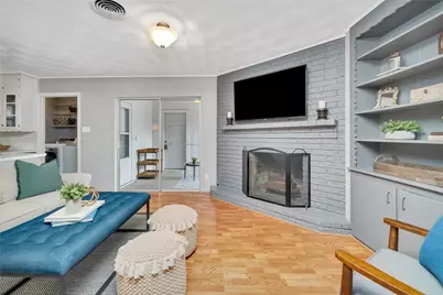 700 Kindred Lane, Richardson, TX 75080 - Photo 10