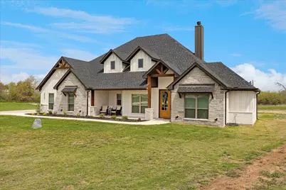 2028 Carrie Court, Weatherford, TX 76088 - Photo 4