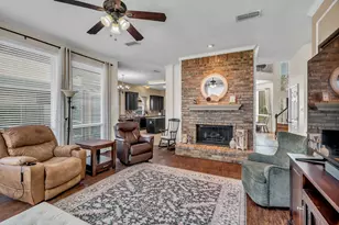 4105 Timber Trail Dr, Arlington, TX 76016 - Photo 10