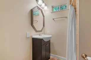 319 Sharron Dr, Woodway, TX 76712 - Photo 34