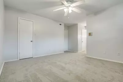 6021 Sandhurst Lane #D, Dallas, TX 75206 - Photo 30