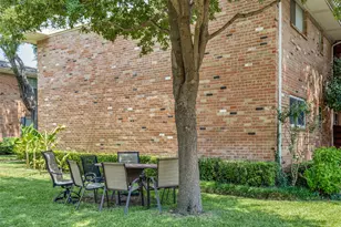 6021 Sandhurst Ln, Dallas, TX 75206 - Photo 6