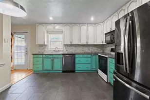 1825 E Peters Colony Rd, Carrollton, TX 75007 - Photo 12