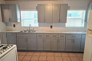 2721 Sharon St, Dallas, TX 75211 - Photo 8